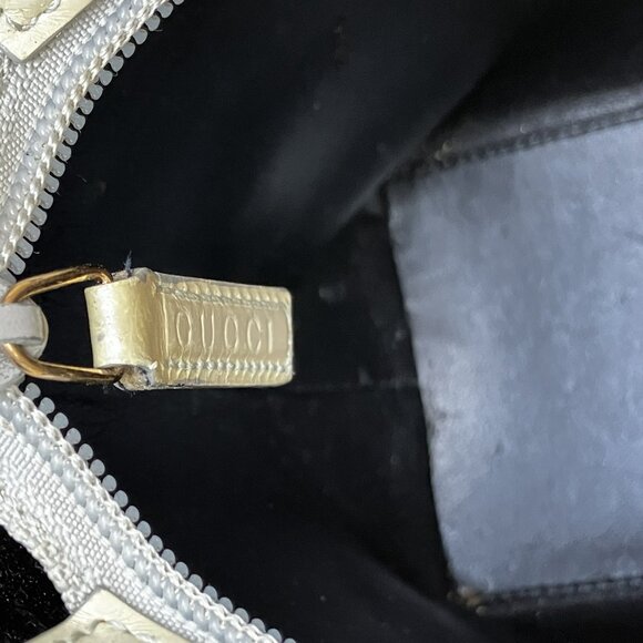 đź’ŻAuthentic GUCCI Vintage Pearlescent Leather Shoulder Bag - Picture 16 of 16